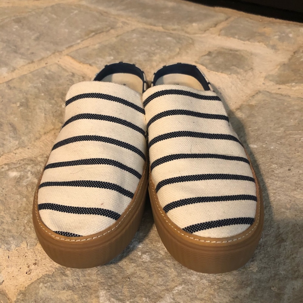 Toms white and blue stripe mule slip-ons. Size 7